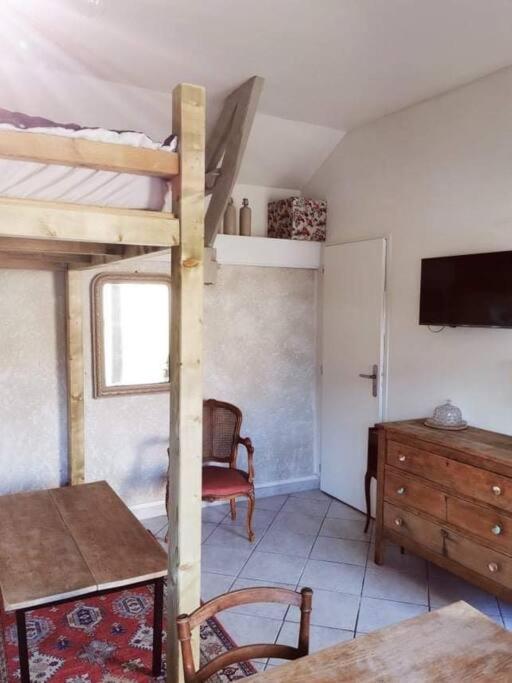 Appartamento Chez Beroy Morlaas Esterno foto